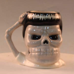 Tazza da Caffè in Ceramica Personalizzata Bianca e Nera per Halloween, Sicura per Alimenti, Adatta a Microonde e Lavastoviglie - Product Image 6