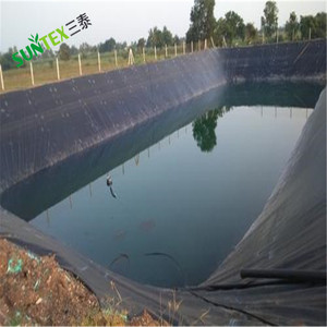 350gsm HDPE noir tissé renforcé géomembrane tissu polyéthylène doublure pisciculture 12*15m, couverture de décharge en plastique Flexible - Product Image 2