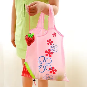 Wholesale Custom Reusable Folding Shopping Bags Fashional Eco-friendly Microfiber Cheap Strawberry Folding Shopping Bags