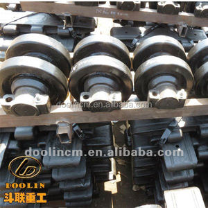 CCH500-3 أجزاء رافعة الزحف أدناه الأسطوانة الأسطوانة السفلية للرافعة مسار الأسطوانة - Product Image 5