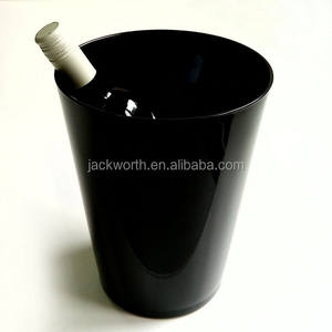 Florero Decorativo Negro de Plástico MS, Diámetro 20.8cm, Altura 26cm, Diseño Minimalista para Mesa, Modelo JD0449BK por Jack Worth - Product Image 4