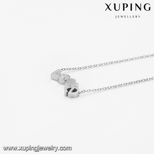 Collar con abalorio de corazón grabado de acero inoxidable, joyería de moda, venta al por mayor, 43516 - Product Image 2