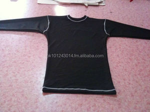 Rashguard élastique unisexe pour adulte, protection UV durable, confortable, lavé, design uni, respirant - Product Image 6