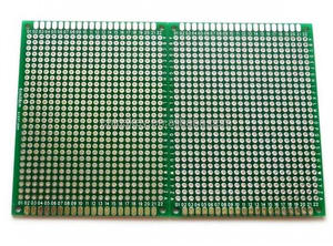 Carte d'expérimentation double face #1043/planche à pain avec circuits intégrés de dessus de puce de carte PCB de PTH Vias 6X8