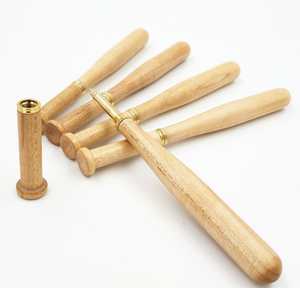 Stylo original en forme de batte de baseball en érable – Cadeau fantaisie pour les amateurs de baseball - Product Image 4