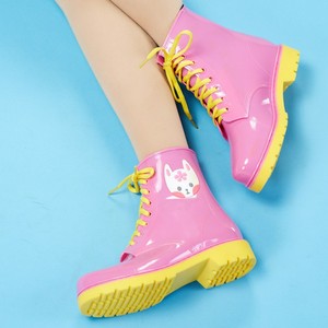 PVC imperméable à l'eau design <span class=keywords><strong>fantaisie</strong></span> bottes <span class=keywords><strong>de</strong></span> <span class=keywords><strong>pluie</strong></span> à la mode dames bottes <span class=keywords><strong>de</strong></span> <span class=keywords><strong>pluie</strong></span> en plastique - Product Image 5