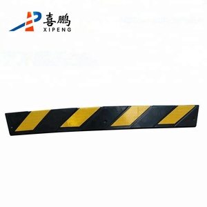 Protezione d'angolo di <span class=keywords><strong>gomma</strong></span> riflettente ad angolo retto di lunghezza durevole di 100cm per costruzione - Product Image 3