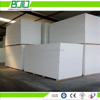 Panneau en plastique de feuille de PVC 4x8 panneau de mousse de PVC recyclable extrusion rigide de profil d'épaisseur de 10mm pour annoncer le panneau de mousse de PVC