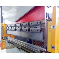Presse plieuse à faible coût 30 tonnes - 100T 3200 Machine de pliage de tôles CNC E21 Hydraulique Presse plieuse