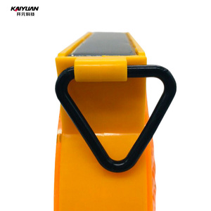 ไฟเตือนจราจรพลังงานแสงอาทิตย์แบบ LED สีเหลือง/แดง กระพริบเพื่อความปลอดภัยบนท้องถนน - Product Image 4