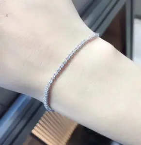 लक्जरी Jewelyr 18K गोल्ड Bling हीरा महिलाओं के HipHop सामान समायोज्य चेन कंगन