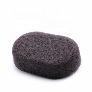 Éponge <span class=keywords><strong>konjac</strong></span> noire, en <span class=keywords><strong>charbon</strong></span> <span class=keywords><strong>de</strong></span> bambou biologique personnalisé, 50g, 100% naturel - Product Image 5