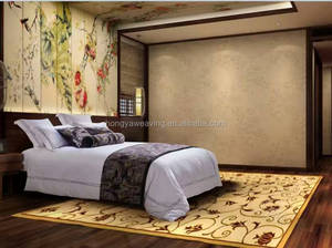 Échantillon gratuit usine directe brodé hôtel literie ensemble pour la vente en gros - Product Image 1