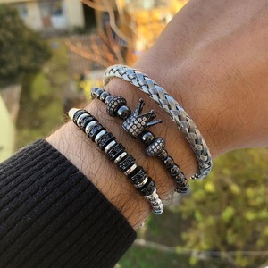 Bracelet Macramé Homme <span class=keywords><strong>en</strong></span> Acier Inoxydable avec Perles d'Hématite et Pavé de Zirconium Cubique, Nouveau Design Fait Main, Idéal pour la Location de Bijoux - Product Image 6
