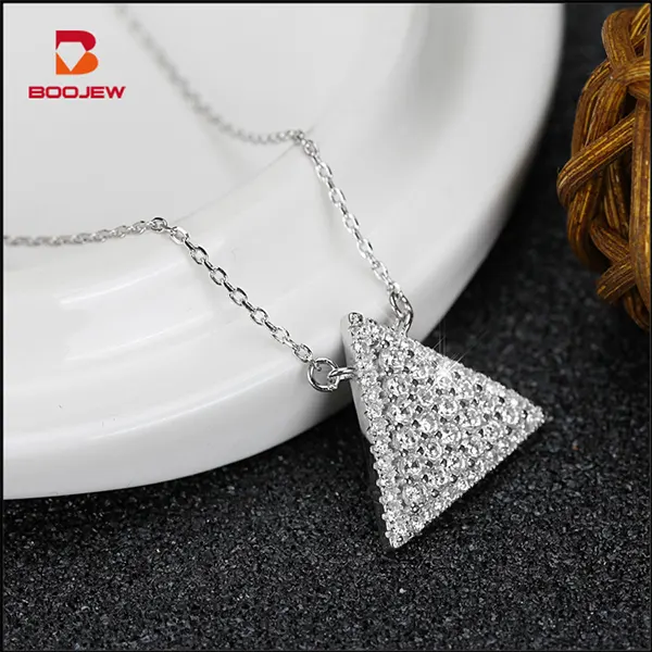 Alla moda delle signore dei monili di figura del triangolo zircone bianco collane bella malesia gioielli in argento