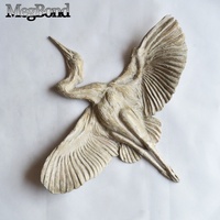 Décoration murale en fonte d'heron volant Megbond, cadeau idéal pour femme, plaque murale décorative en métal pour la maison, figurine de style côtier