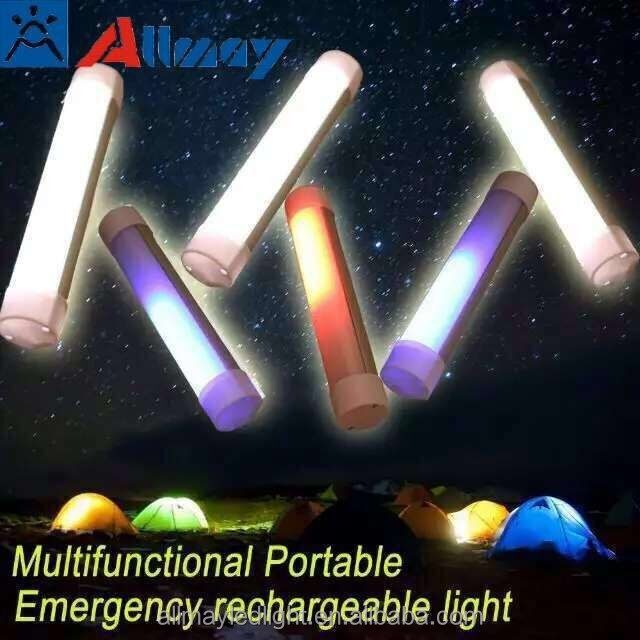 Mini Torche, Portable De Poche LED Camping lumière et Rechargeable D'urgence SOS lampe de Poche, intérieure et extérieure