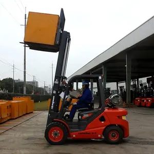 Lonking Truk Pengangkat Garpu Otomatis Mesin Nissan Forklift Bensin/LPG dengan Kapasitas 3T