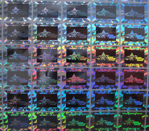 Etiquetas Holográficas 2D/3D Personalizadas de Alta Calidad, Impresión de Etiquetas Holográficas, Etiqueta con Código <span class=keywords><strong>QR</strong></span>, Etiquetas Holográficas Personalizadas a Prueba de Manipulación - Product Image 3