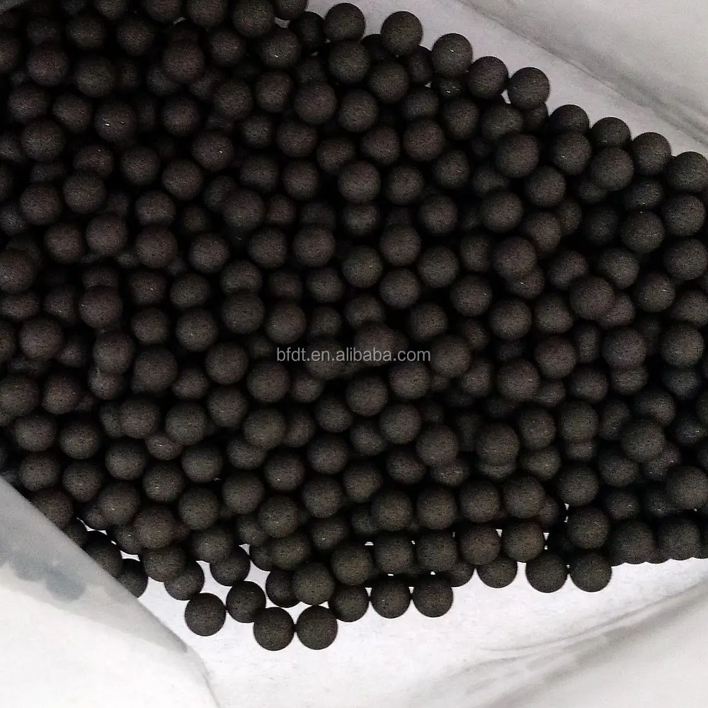 Boules de graphite noires naturelles, perles pour la production du verre