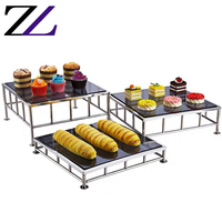 Présentoir de desserts en argile, décoration de table de fête, service de buffet personnalisé sri lanka, présentoir de cupcakes, support de buffet en bois