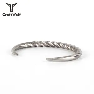 Craft Wolf Fashion Vintage Jewelry Custom Minimalist Personalized Men Women Couple Twisted Stainless Steel Bracelet Bangle