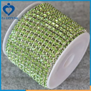 Catena artiglio in ottone di alta qualità con strass che rifinisce gioielli in cristallo accessori per abbigliamento catena a tazza con strass