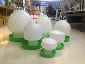 Alimentatori di pollo di alta qualità a buon mercato prezzo/alimentatori di pollo e bevitori/pollame alimentatori e bevitori con fondo verde e bianco B - Product Image 1