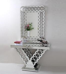 Mesa Consola Moderna para Sala de Estar con Espejo, Diseño Calado, Muebles para el Hogar, Marca Guanding, Modelo GD-JS0256 - Product Image 1