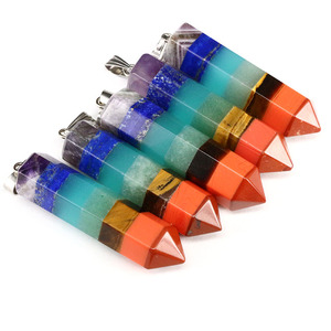 JF7099 gökkuşağı şifa kristal noktası <span class=keywords><strong>7</strong></span> renk tonu taş çakra kolye