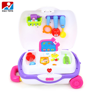 Hola juguetes Huile juguetes plástico maleta juguete kits para niños HC316156 - Product Image 3