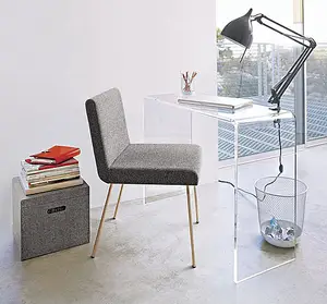 Modern ünlü ofis mobilyaları markası şeffaf akrilik bölme bilgisayar masası satılık