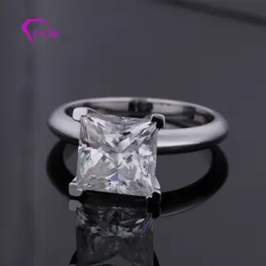 도매 새로운 스타일 14 K 화이트 골드 약혼 반지 6.5mm 공주 컷 Moissanite 결혼 반지