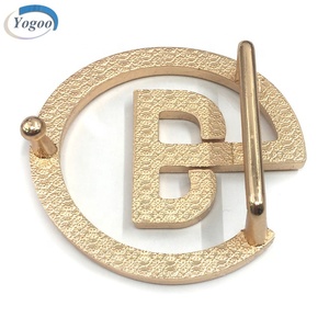 Nhỏ Moq Biểu Tượng Tùy Chỉnh Kim Loại Vành Đai Khóa Matt Vàng Kẽm Hợp Kim Thương Hiệu Tên Thư Thiết Kế - Product Image 2