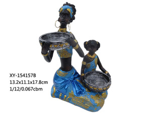 Speciale OEM africano colorato donna nera figurine/statua