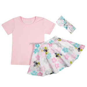 Set di <span class=keywords><strong>Abbigliamento</strong></span> per Bambine 2025 all'Ingrosso, Completo con Gonna Plissettata e Fascia per Capelli - Product Image 2