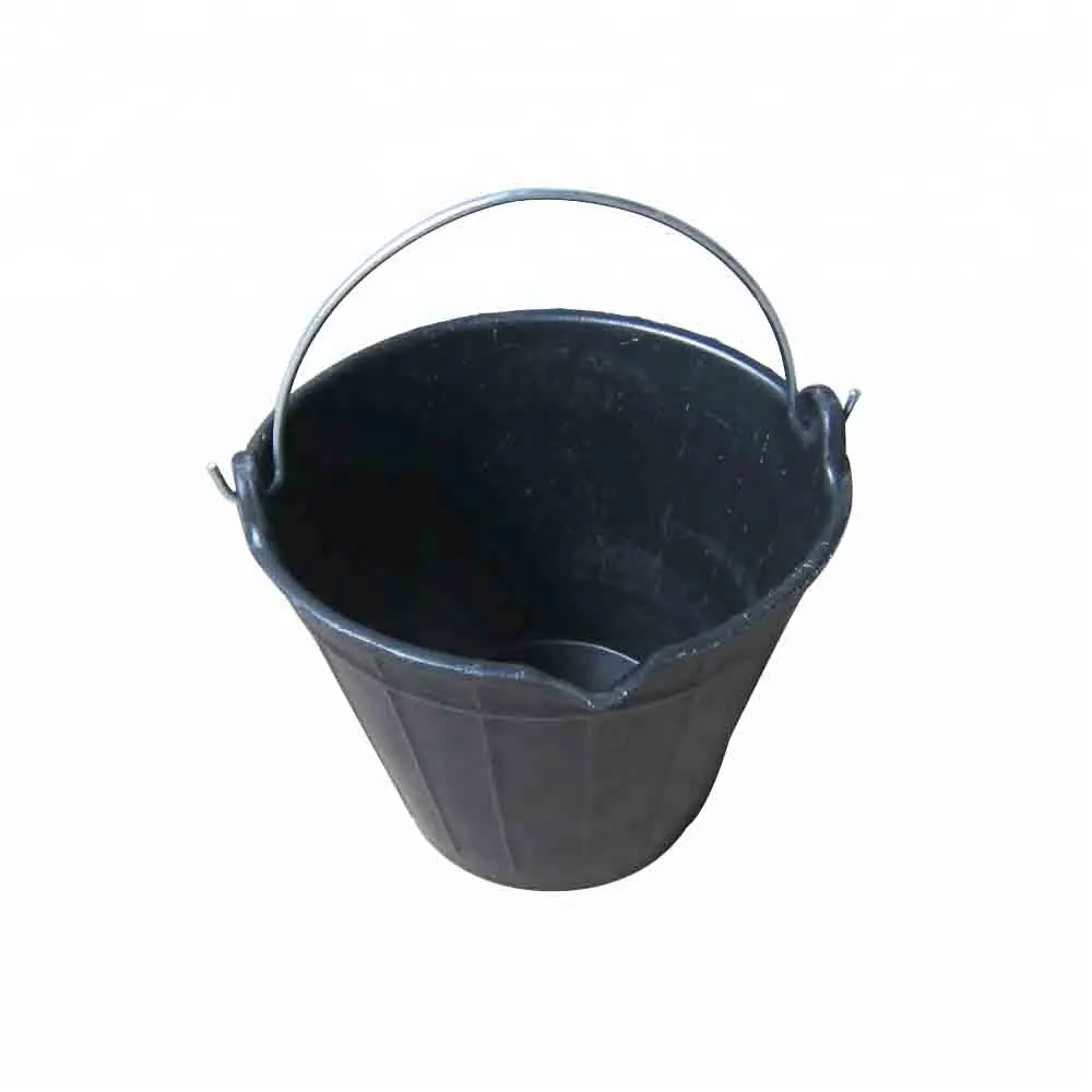 recycled rubber bucket with spout,Tyre rubber pail,cubo de obra c/PICO 11LTS.