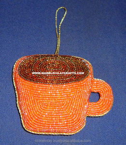 Adorno Navideño Decorativo Colgante con Bordado a Mano - Product Image 1