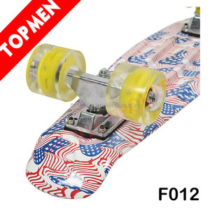 Topmen 22 "planche à roulettes en <span class=keywords><strong>plastique</strong></span> Fish <span class=keywords><strong>Cruiser</strong></span> planche à roulettes planche à poisson avec transfert d'eau imprimé Griphic - Product Image 3