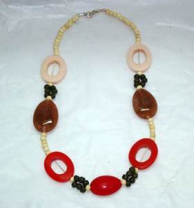 ร้อนขายส่งกระดูกและลูกปัดสร้อยคอเรซิ่นที่มีสีสัน - Product Image 1