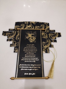 Scroll Roll Wedding Invitation Cards and Gold Foiling 2024 Latest Black Color Paper Love <strong>India</strong> Wedding <strong>Decoration</strong> &amp; Gift