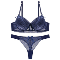 Ensemble de sous-vêtements brodés Sexy sans bretelles pour femmes coupe complète avec culotte de soutien-gorge en dentelle plus grande taille Sujetador costume à motif solide