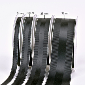 <span class=keywords><strong>Cinta</strong></span> de satén con borde Grosgrain Plata Poliéster Negro Blanco 9mm CINTAS de doble cara 100% Poliéster Color sólido para <span class=keywords><strong>cinta</strong></span> de regalo - Product Image 3