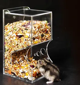 Tempat Makan Otomatis Hewan Peliharaan Hamster Akrilik Kustom Rumah Hewan Peliharaan Transparan untuk Hewan Kecil