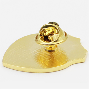 Thiết Kế Miễn Phí Số Lượng Lớn Lá Chắn Hat Kim Loại Huy Hiệu Pin - Product Image 5