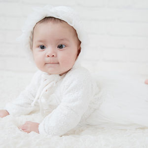 Robe de baptême <span class=keywords><strong>pour</strong></span> bébé, robe de baptême <span class=keywords><strong>pour</strong></span> bébé fille, robe de baptême en dentelle blanche <span class=keywords><strong>pour</strong></span> nouveau-né, barboteuses blanches - Product Image 2