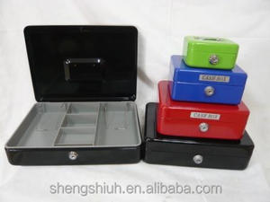 Petites tirelires métalliques - Product Image 5