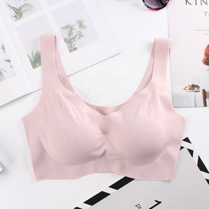 Women Teenager Seamless Wirefree Comfortable Sleep Bra <strong>Teen</strong> Age Girl Bras Photo Sexy <strong>Lingerie</strong> One Piece Seamless Underwear - Product Image 3