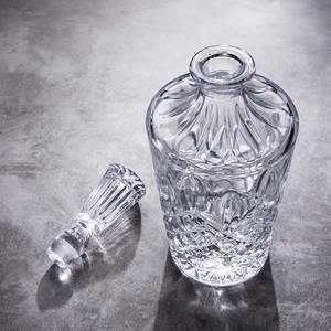 Elegante Böhmen stil kristall whisky set whisky <span class=keywords><strong>decanter</strong></span> 900ml mit 6 whisky gläser wein tasse wein <span class=keywords><strong>decanter</strong></span> - Product Image 5