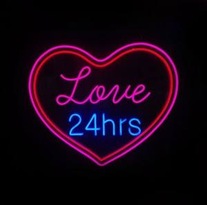 Letrero de neón personalizado Te amo <span class=keywords><strong>Luz</strong></span> LED Letra de palabra personalizada y logotipo Acrílico 12 Cajas de <span class=keywords><strong>luz</strong></span> publicitarias <span class=keywords><strong>LUZ</strong></span> Diseños personalizados 1 año, 1 - Product Image 3